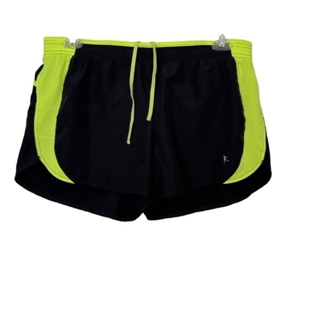Danskin Now Women’s athletic shorts, Large